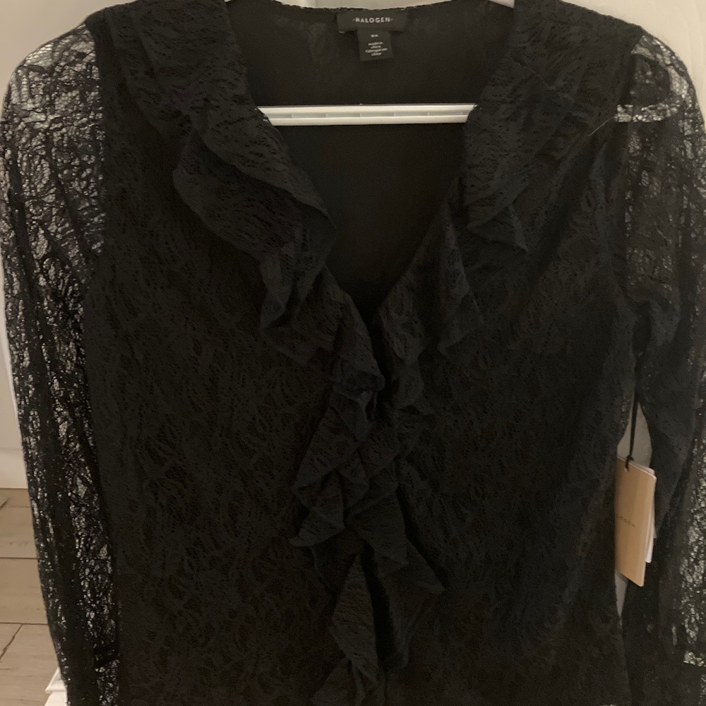 Ruffle collar lace top size xs
